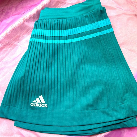 Adidas Adipure Teal Tennis Mini Skort size small - Picture 2 of 9